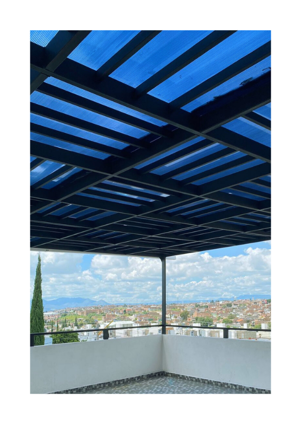 Pérgola con celosía