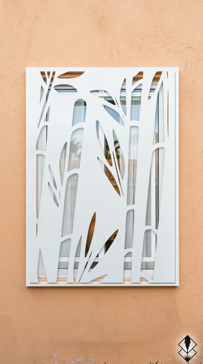 Celosía Bambu en protección de ventana blanco, corte láser CNC en acero · Prometeus
